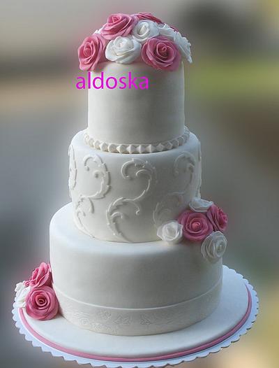 Wedding cake with roses - Cake by Alena
