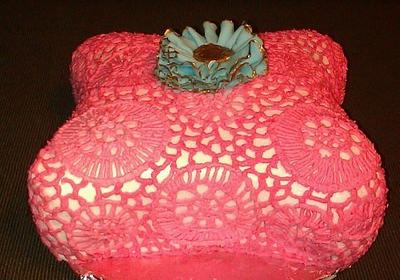 Embroidery Cake!! - Cake by Bakemywaytoheaven