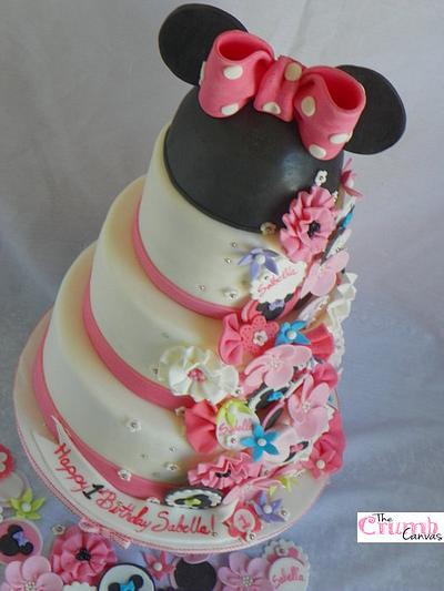 Bellas Minnie mouse cake - Cake by Alexis M