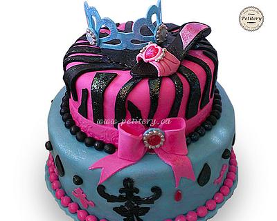 Diva cake - Cake by Petitery cakes