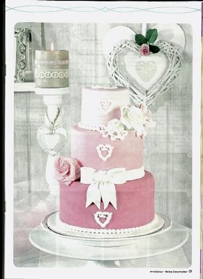 Pink Chic Cake - Cake by Cristina Dourado