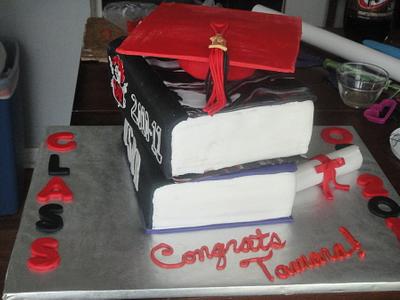 Graduation cake - Cake by LentiniFamily