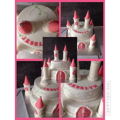 Castle cake  - Cake by Jenny