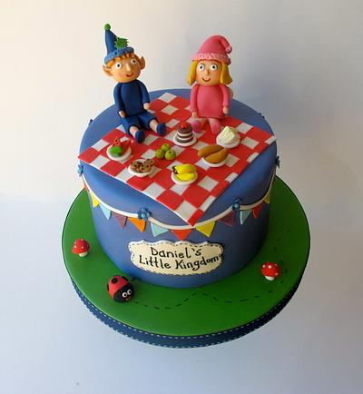Birthday picnic - Cake by Aleshia Harrison: for the love of cakes