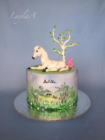 White horse  - Cake by Layla A
