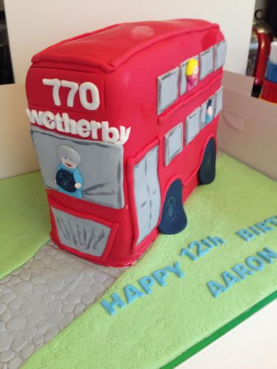 Double decker bus - Cake by Kirstie's cakes