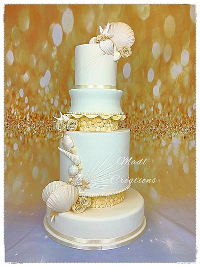 wedding cake Beach and shells - Cake by Cindy Sauvage 