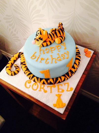 Tigger cake.  - Cake by Claire Trainor-Hayes (Pretty Petals Cakery) 