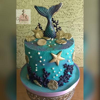 A Mermaid's Tail  - Cake by Veronica Matteson