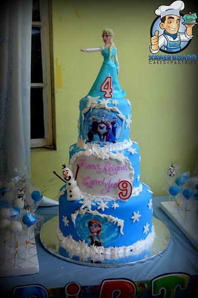 A double celebration cake! - Cake by Xavier Boado