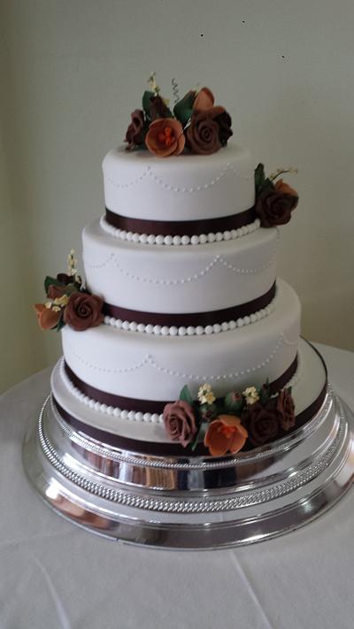 Mocha themed wedding cake - Cake by MumaDoodles