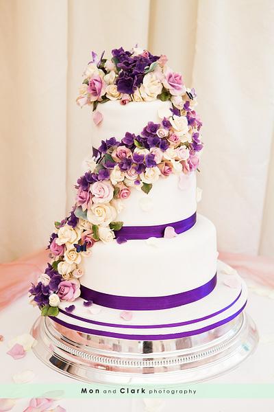 cascading rose wedding - Cake by Lesley Marshall cake art