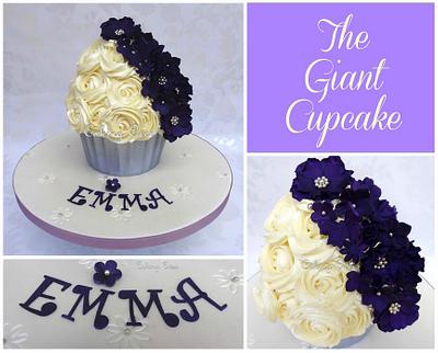 Purple Giant Cupcake - Cake by Amanda Brunott