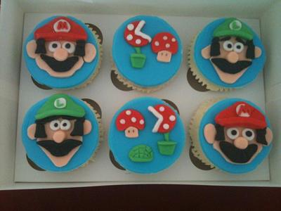 Super Mario Cupcakes - Cake by Louise