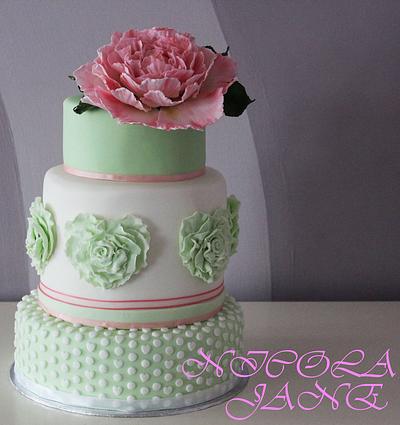MINT AND PINK - Cake by nicola thompson