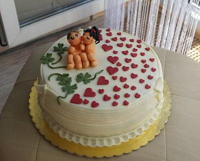 in love - Cake by Táji Cakes