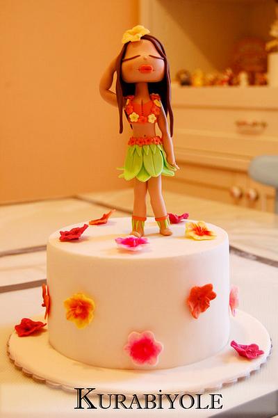 Dancing girl.. - Cake by ESRA HACIOĞLU (Kurabiyole)