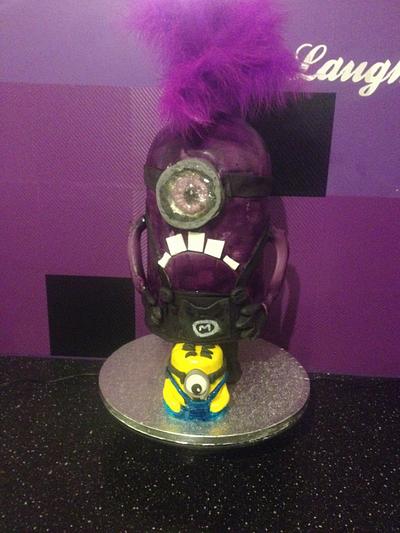 Purple minion - Cake by Witty Cakes