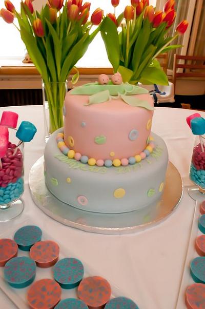 Two Peas in a Pod Shower Baby Shower Cake - Cake by Janet