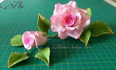 Pink Roses - Cake by Ashwini Tupe