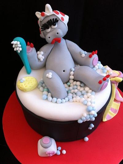 spa hippo - Cake by sasha