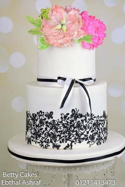 Wedding floral Cake  - Cake by BettyCakesEbthal 
