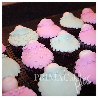 Baby Shower Cupcakes - Cake by Prima Cakes and Cookies - Jennifer