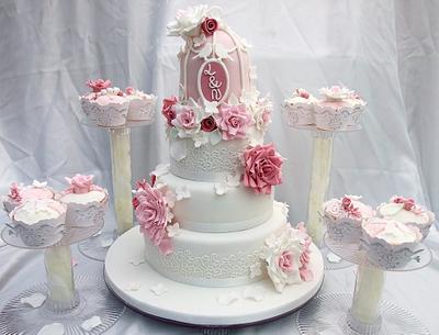 Vintage Birdcage Wedding Cake - Cake by Just Cupcakes