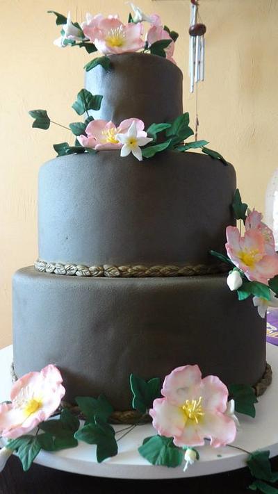 wedding cake - Cake by Miss Dolce Cakes