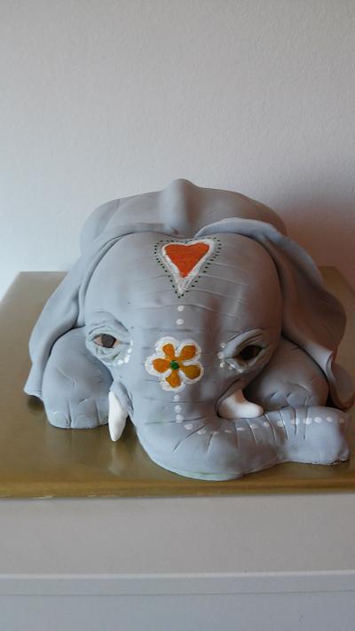elephant cake - Cake by canela y miel