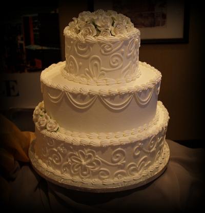 Classic Buttercream Piping - Cake by BeckysSweets