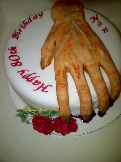 Gory Hand - Cake by Wanda55