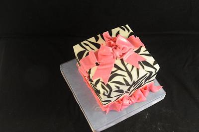 Zebra Print  - Cake by Sugarpixy
