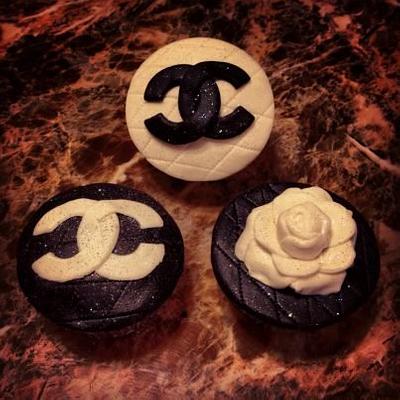 Chanel inspired cupcakes - Cake by Julia Ch