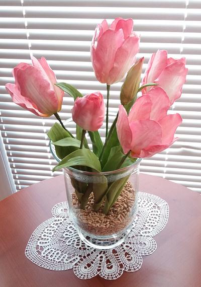 Pink sugar tulips - Cake by Darina