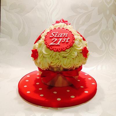 21st Giant Cupcake - Cake by Jo's Cupcakes 