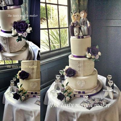 Bespoke wedding cake  - Cake by Andrea 