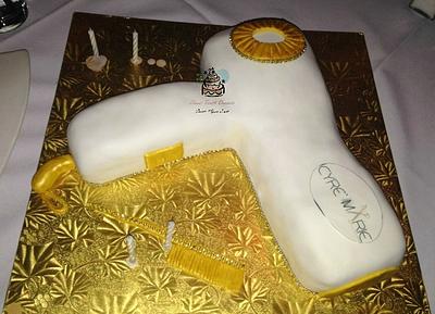 Blow Dryer Birthday Cake - Cake by Carsedra Glass
