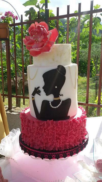 woman and jewelry! - Cake by Simona
