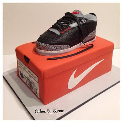 Nike shoe  - Cake by Skmaestas