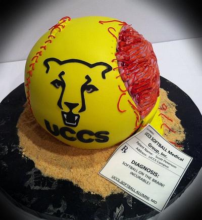 "Softball on the brain" - Cake by Skmaestas