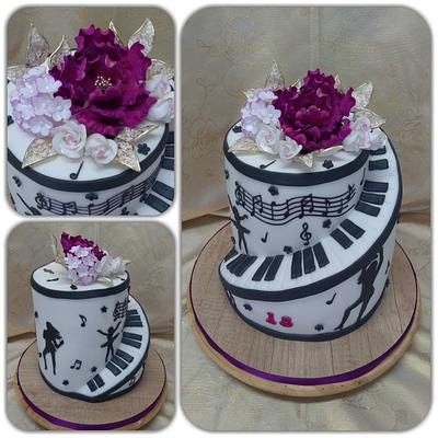 With piano - Cake by Marianna Jozefikova