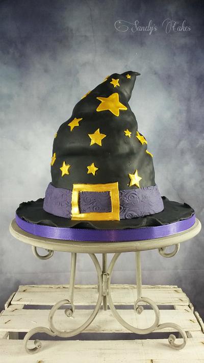 Witches Hat - Cake by Sandy's Cakes - Torten mit Flair