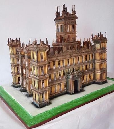 Downtown Abbey - Cake by Peter Roberts