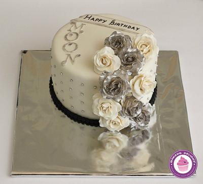 White and silver cake  - Cake by Urooj Hassan