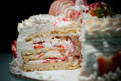 Strawberry Cream Cake - Cake by JB