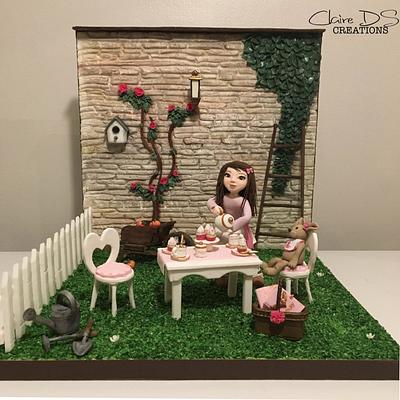 The Dinette In the garden - cake international London 2016 - Cake by Claire DS CREATIONS