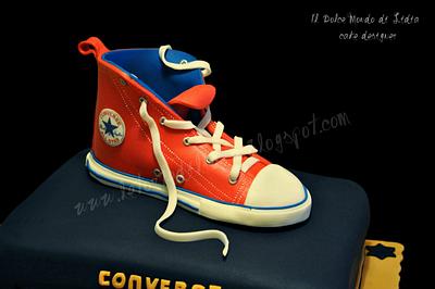 Converse cake - Cake by Il Dolce Mondo di Lidia