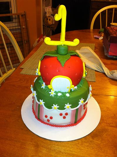 Strawberry Shortcake  - Cake by Jenniecakes