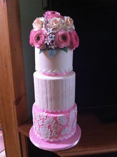 Wedding cake dummy - Cake by Tracy Farquhar 
